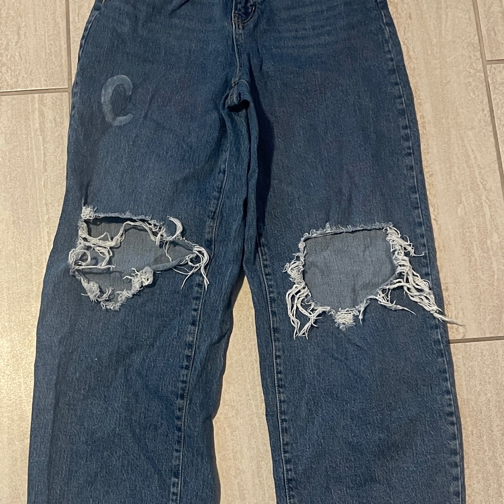 Wild Fable Distressed Blue Boyfriend Jeans